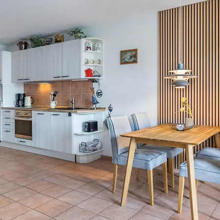 Apartment Haus Malaga 5 *